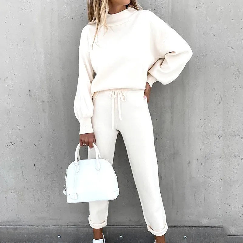 Ensemble deux pièces pantalon et polo à col roulé et manches longues pour femmes