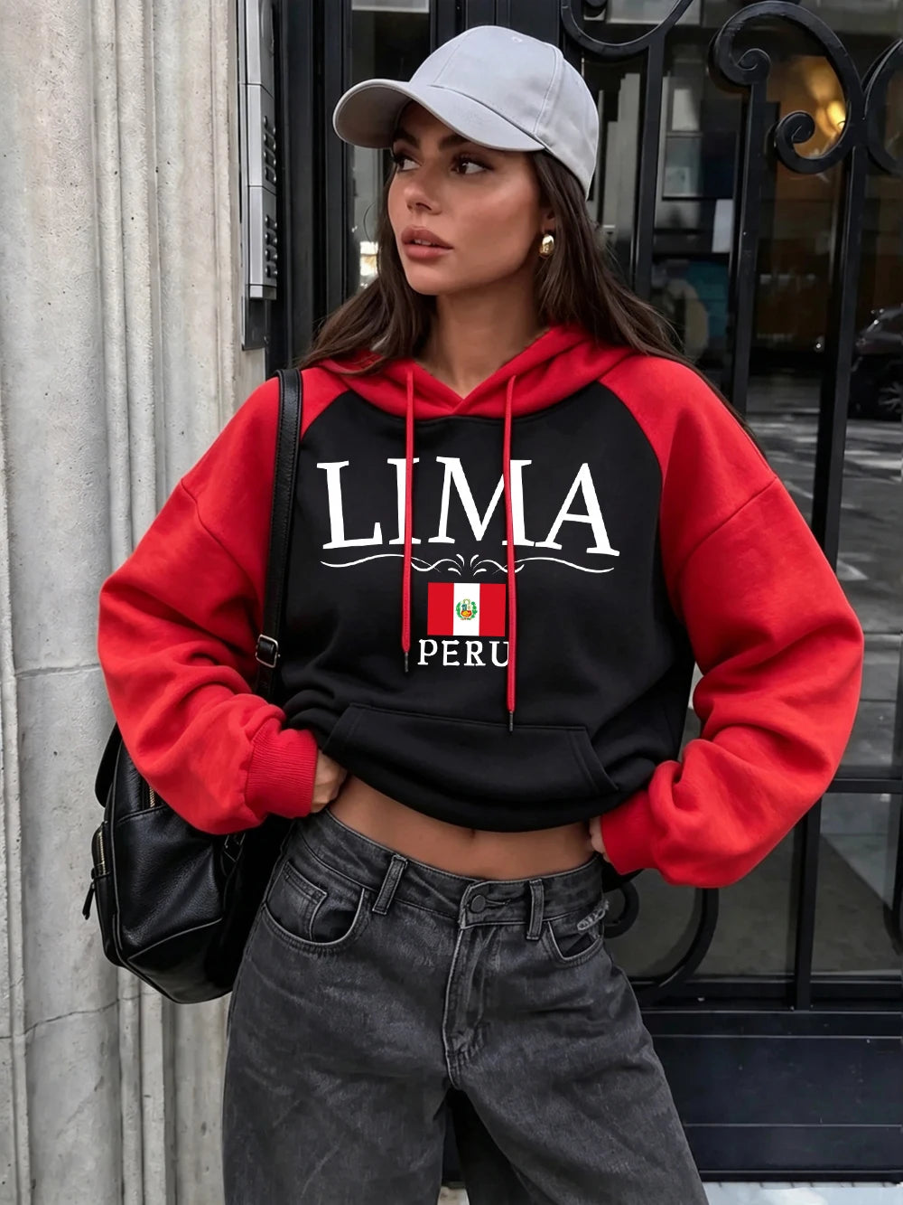 Sweat à Capuche Raglan Femme – Imprimé Lima Pérou