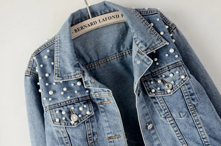 Veste en jean courte et amincissante à perles pour femmes