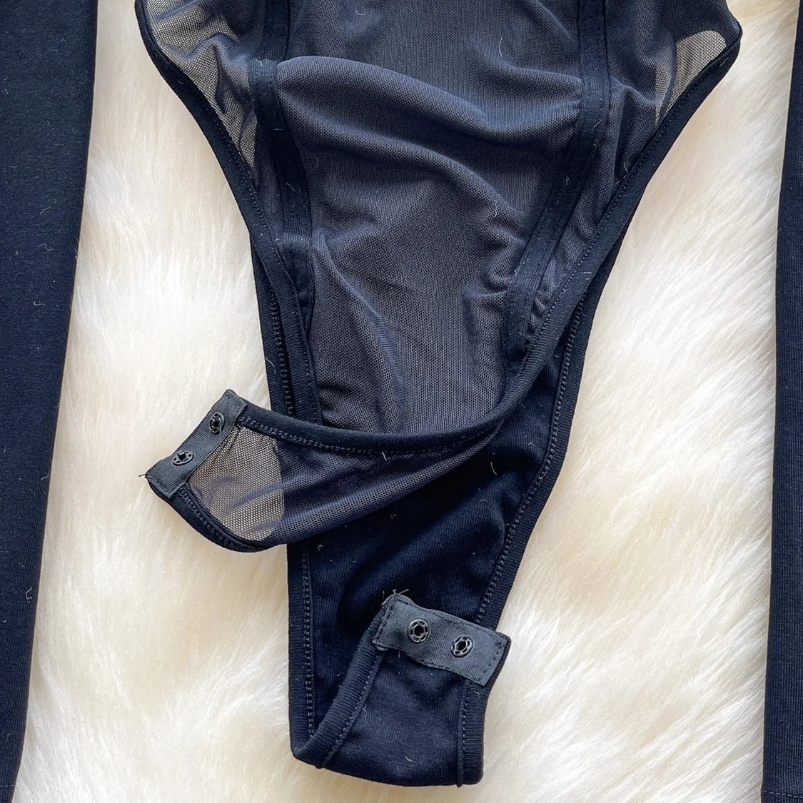 Body moulante à manches longues pour femmes