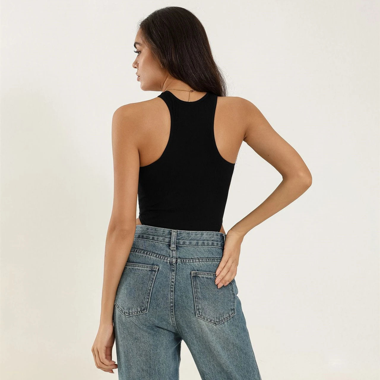 Body moulant sans manches pour femmes