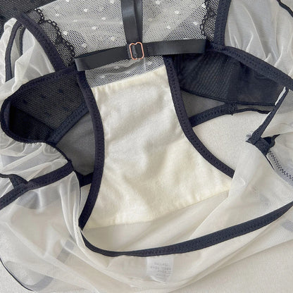Culotte Dentelle Femme – Volants, Transparence et Nœud