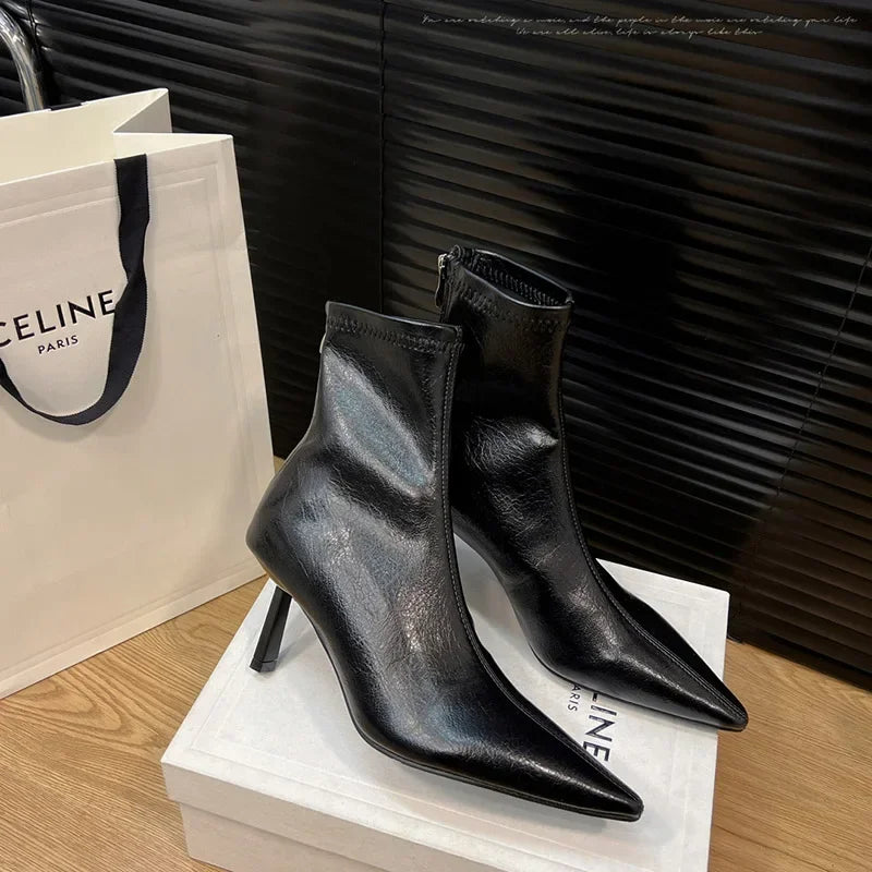 Bottine de rinçage pointues pour femmes