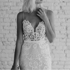 Robe de mariée sirène à fines bretelles pour femmes