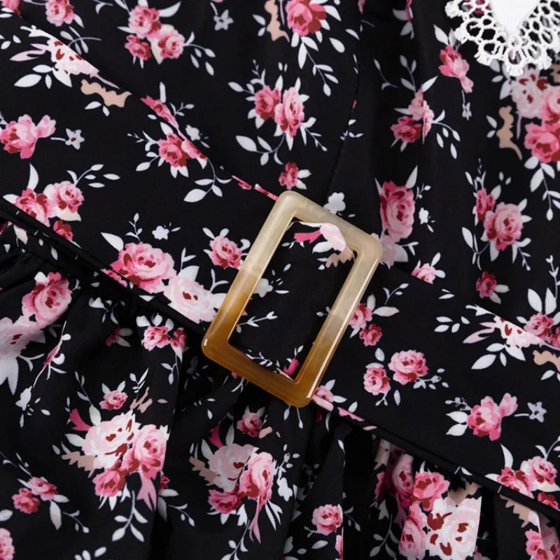 Robe courte élégante à imprimé floral pour femmes
