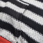 Sweat-shirt à capuche rayé noir et blanc pour femmes