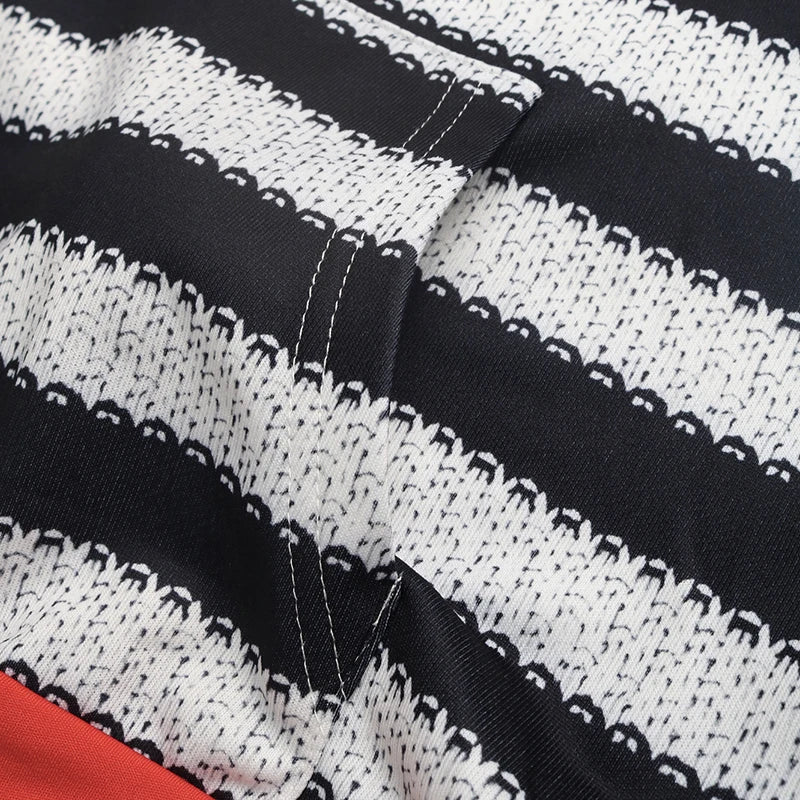 Sweat-shirt à capuche rayé noir et blanc pour femmes