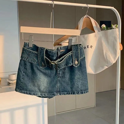 Mini-Jupe en Jean Femme – Taille Basse et Ceinture
