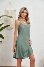 Robes courtes et cintrées unies pour femmes