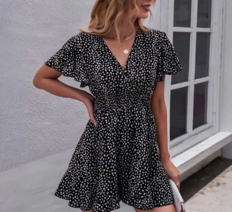 Robe courte à col V et manches en forme de feuille de lotus pour femmes