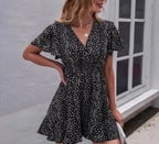 Robe courte à col V et manches en forme de feuille de lotus pour femmes