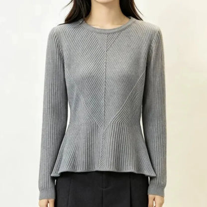 Pull Côtelé Femme – Maille Ajustée et Élégante