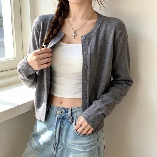 Cardigan en Maille Femme – Col Rond Chic