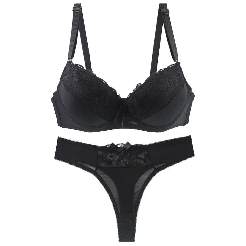Ensemble de soutien-gorge et string en dentelle pour femmes