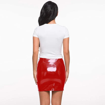 Mini-Jupe Taille Haute en Similicuir Brillant à Boutons