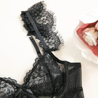 Body noir moulant en maille résille et dentelle pour femmes