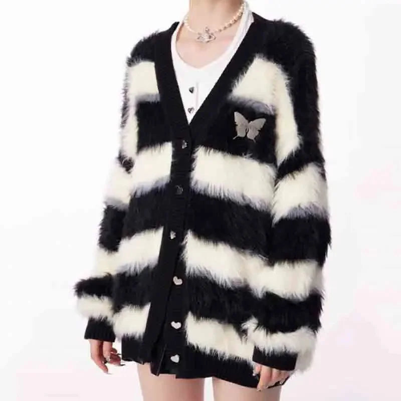 Cardigan chaud à rayures noires et blanches pour femmes