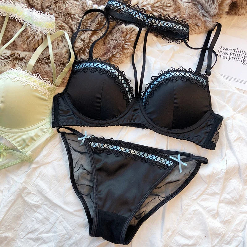 Ensemble de soutien-gorge licou en dentelle française et culotte pour femmes