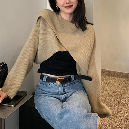 Pull Court Asymétrique Femme – Maille Unie et Manches Longues