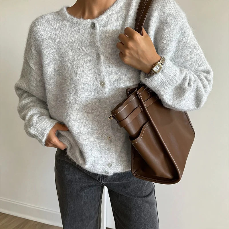 Cardigan femme doux en peluche à boutons
