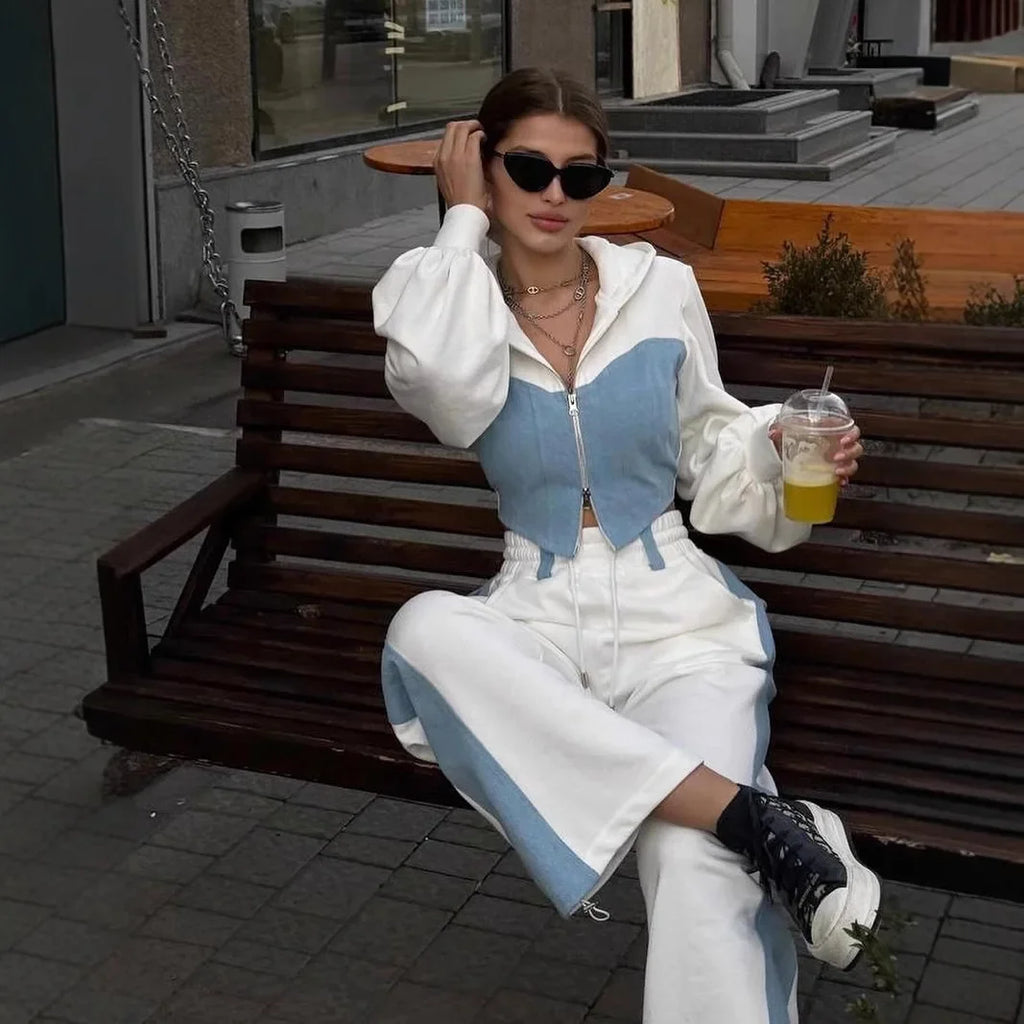 Ensemble deux pièces sweat-shirt à capuche patchwork en denim et pantalon long pour femmes