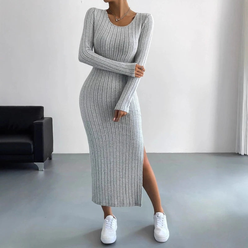 Robe en Maille Côtelée Femme – Col Rond et Fente Latérale
