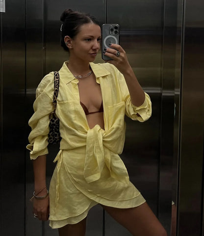 Ensemble 2 Pièces Femme – Chemise et Mini-Jupe à Volants
