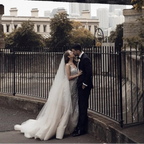Robes de mariée sirène de luxe sans manches bustier pour femmes