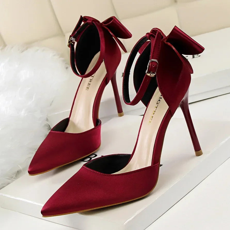 Escarpins pointus à talons hauts rose pour femmes