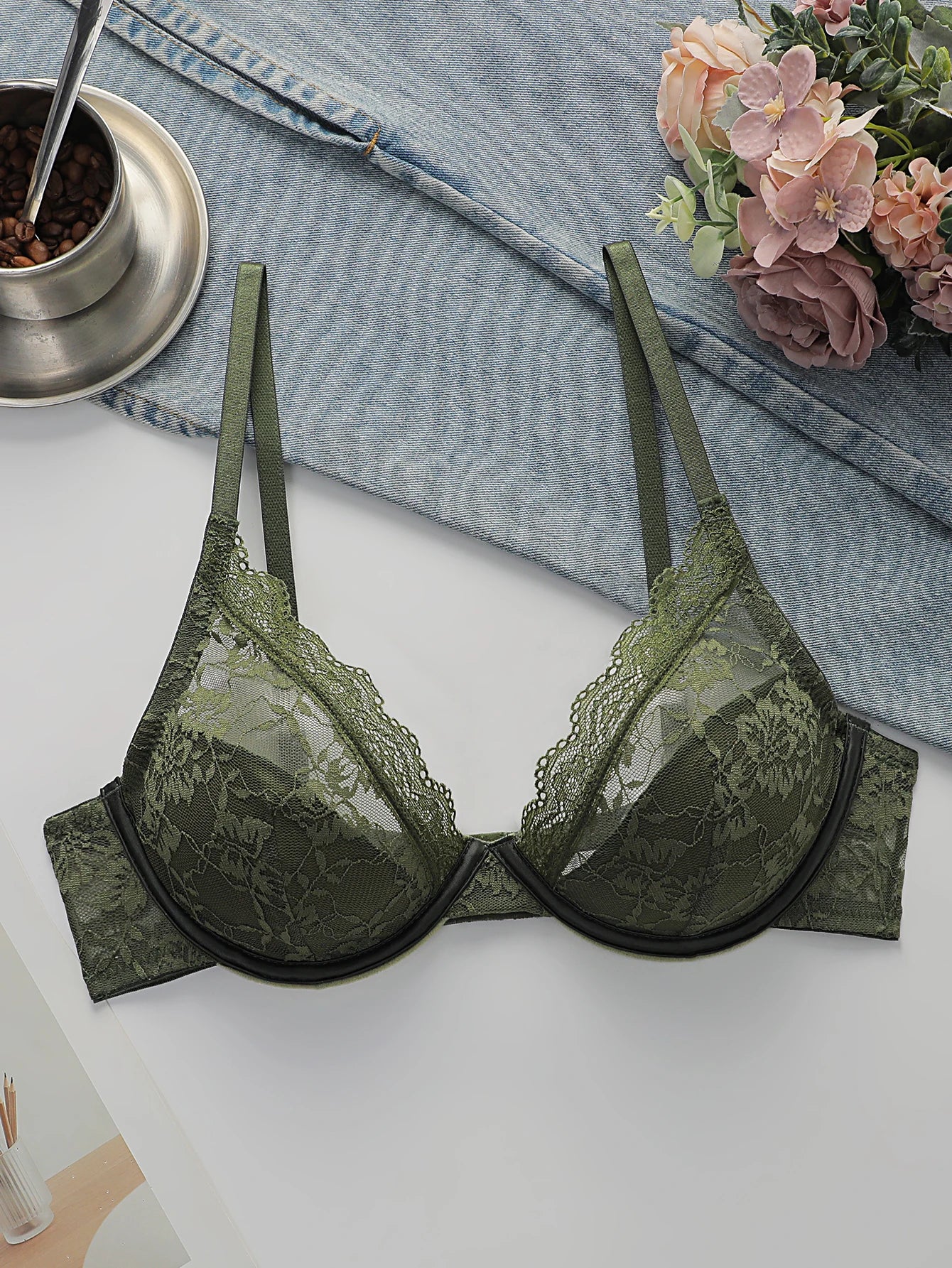 Soutien-gorge ultra-fin en dentelle pour femmes