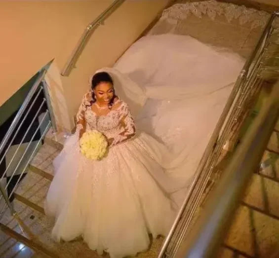 Robe de mariée à manches longues pour femmes
