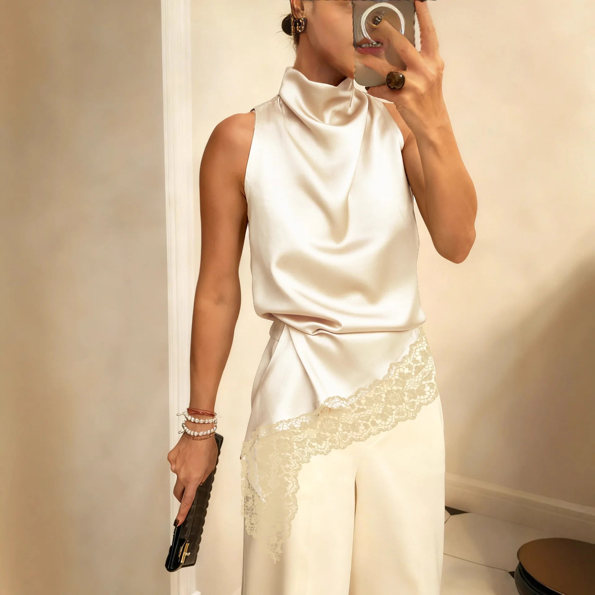 Gilet en soie asymétrique sexy avec empiècements en dentelle pour femmes