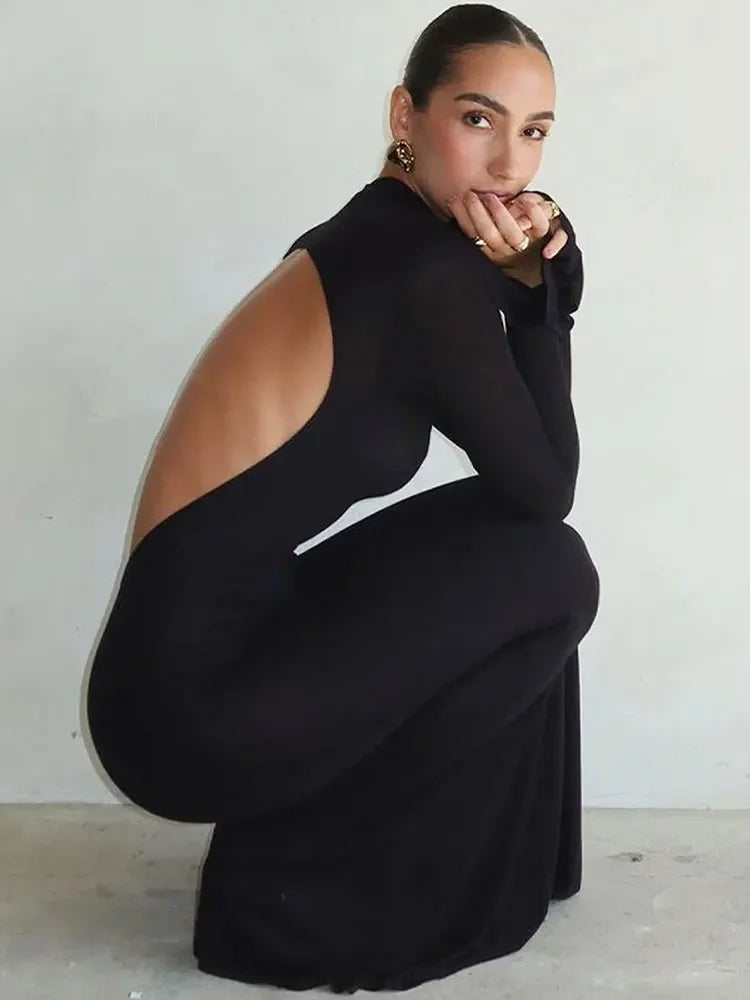 Robe évidée  à dos nu et col montant pour femmes