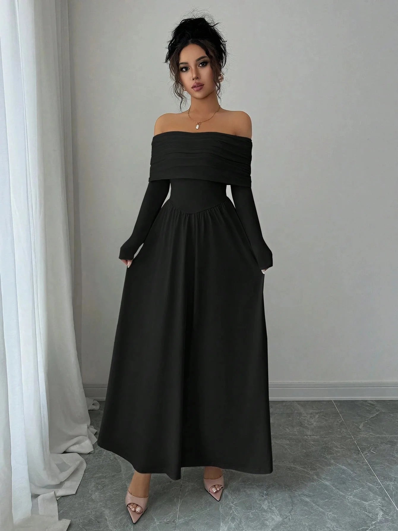 Robes longues et cintrées à coupe trapèze pour femmes