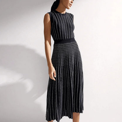 Robe Longue Femme – Maille Unie et Plissée