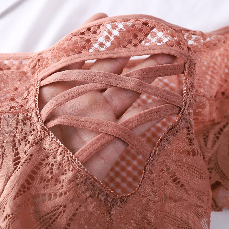 Culotte en dentelle pour femmes