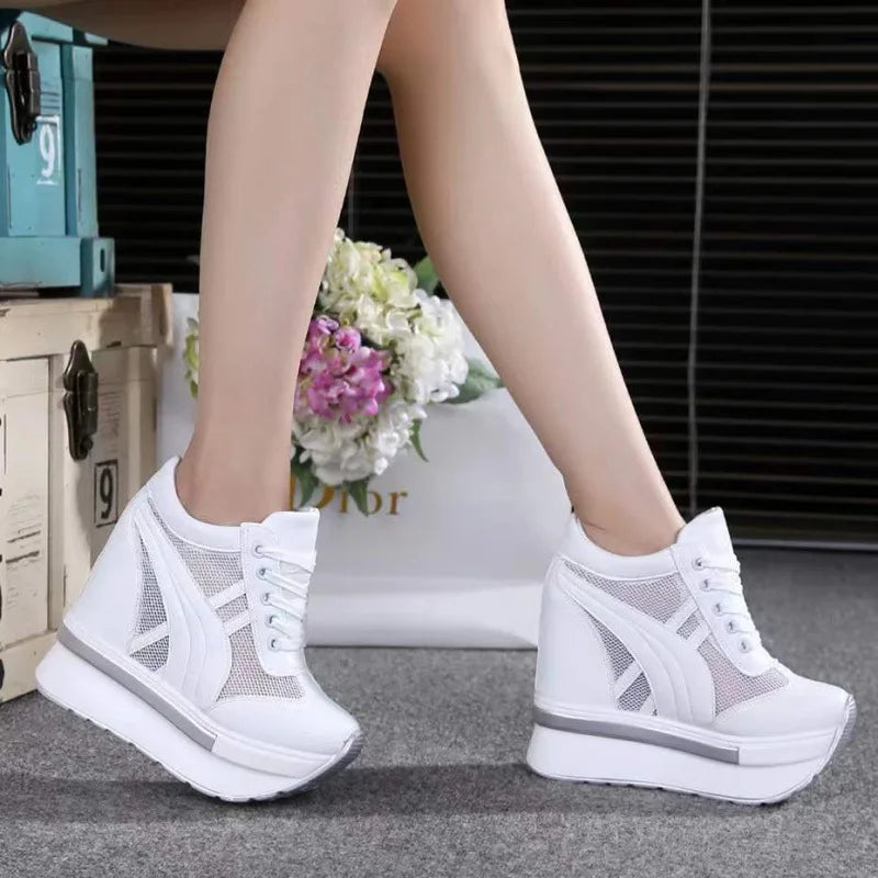 Baskets blanches polyvalentes pour femmes