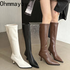 Bottes hautes en cuir souple à bout pointu pour femmes