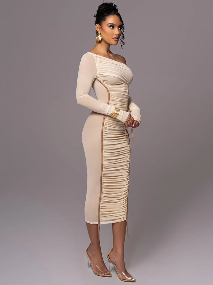 Robe à col diagonal et manches longues pour femmes