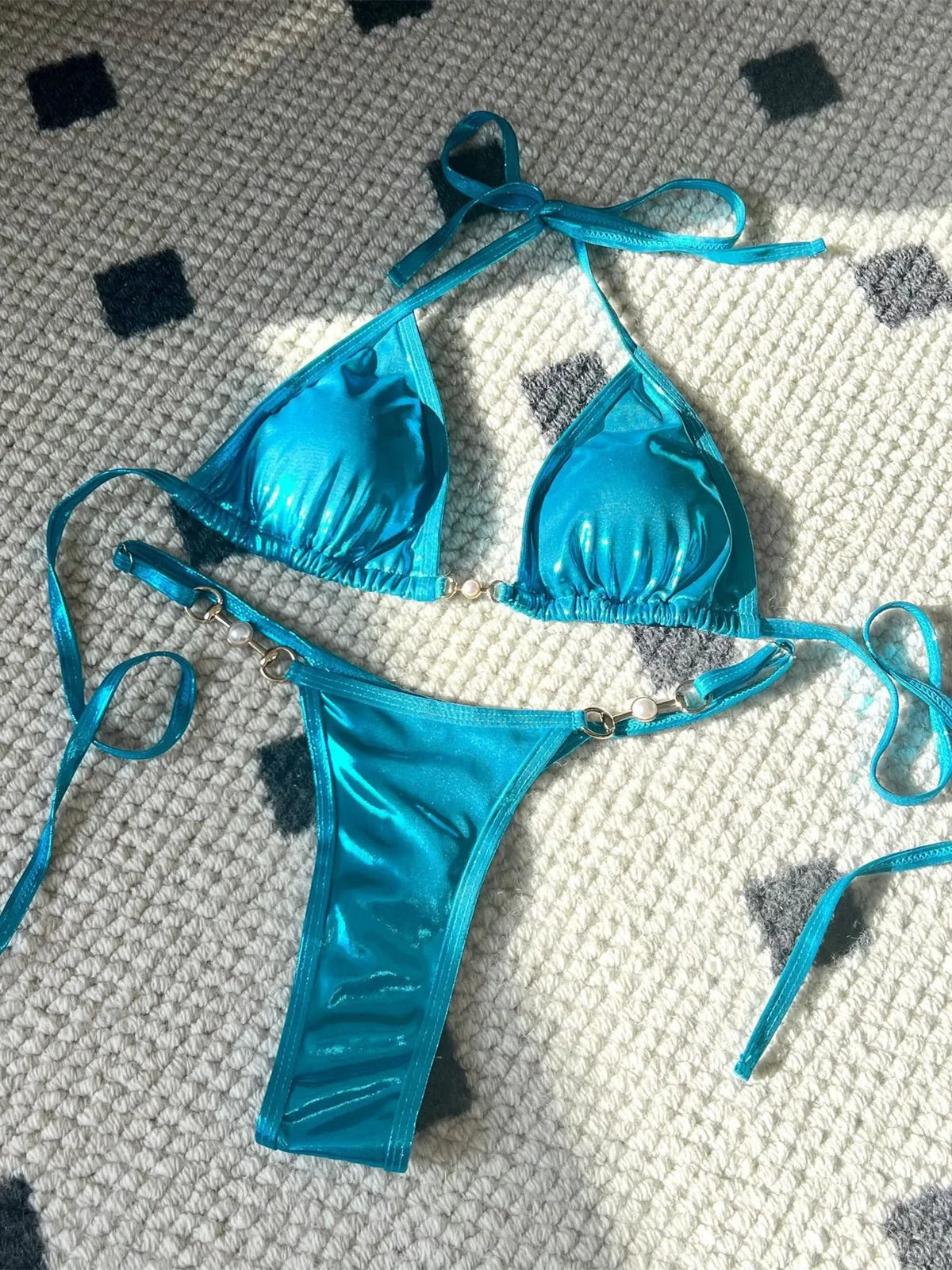 Maillot de Bain 2 Pièces Femme – Effet Cuir PU, Push-Up et String