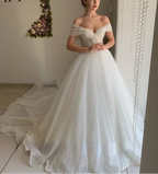 Robe de mariée élégante à pois pour femmes