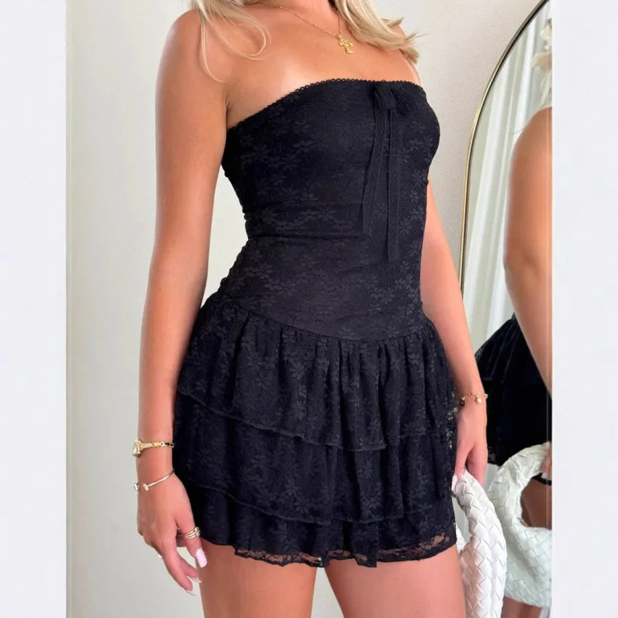 Robe courte moulante sans manches pour femmes