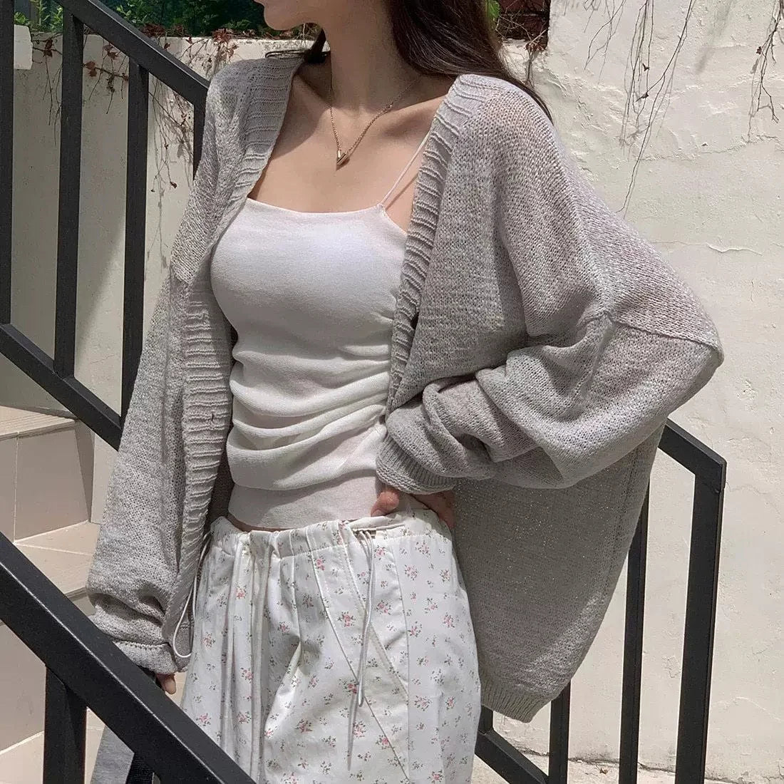 Cardigan Fin en Maille Femme – Chic et Décontracté
