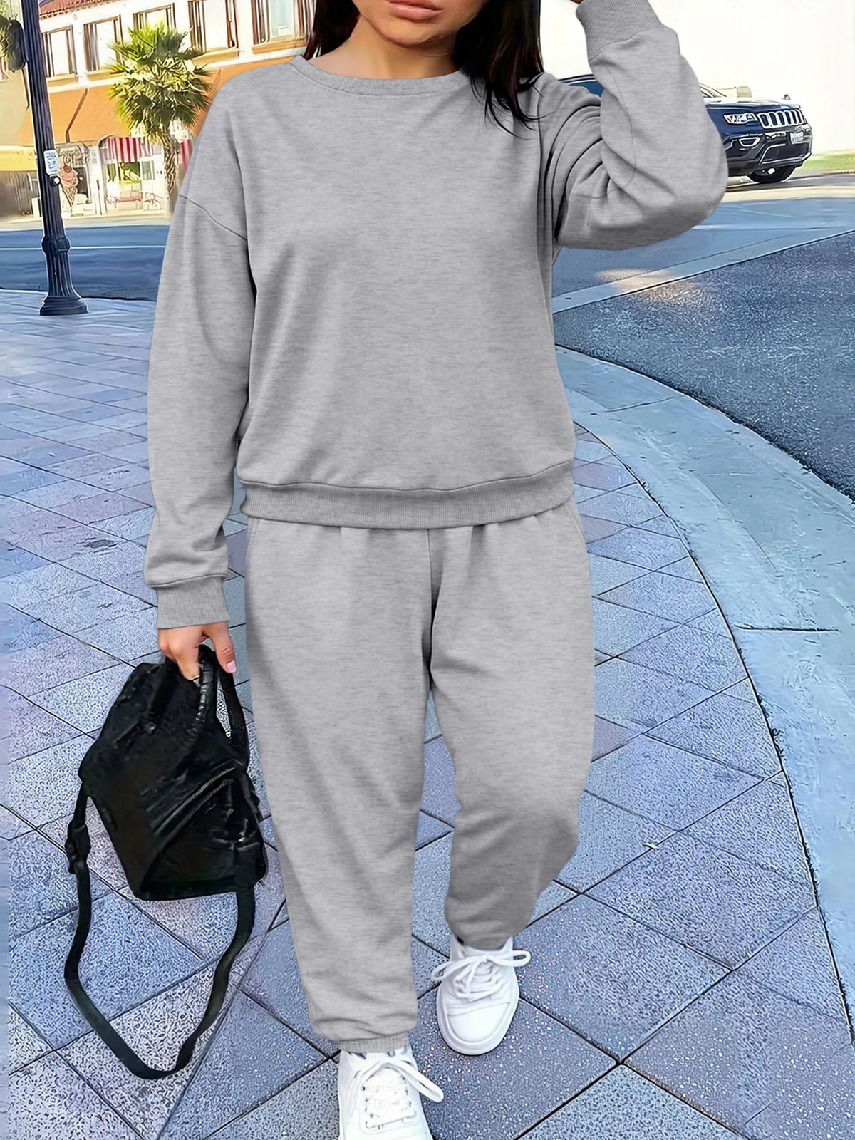 Ensemble Streetwear Femme – Sweat Oversize et Jogging