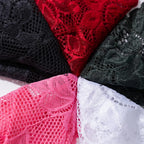 String sexy en dentelle pour femmes