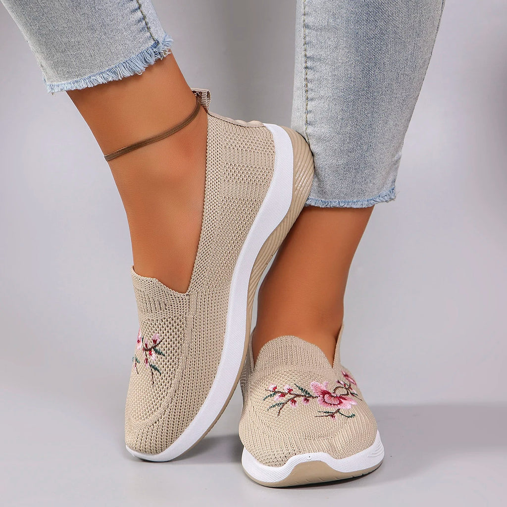 Chaussures plates d'été en maille respirante pour femmes
