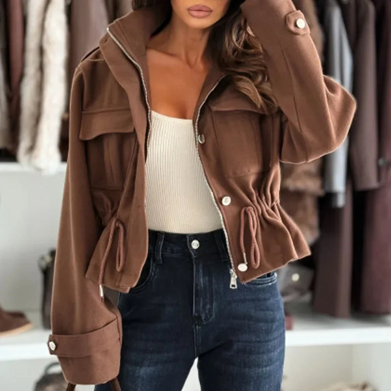 Veste d’Hiver Femme – Plissée à Col Rabattu