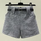 Short à carreaux pour femmes