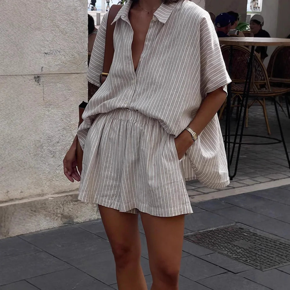 Ensemble deux pièces décontracté rayé en coton lin chemise ample et shorts pour femmes