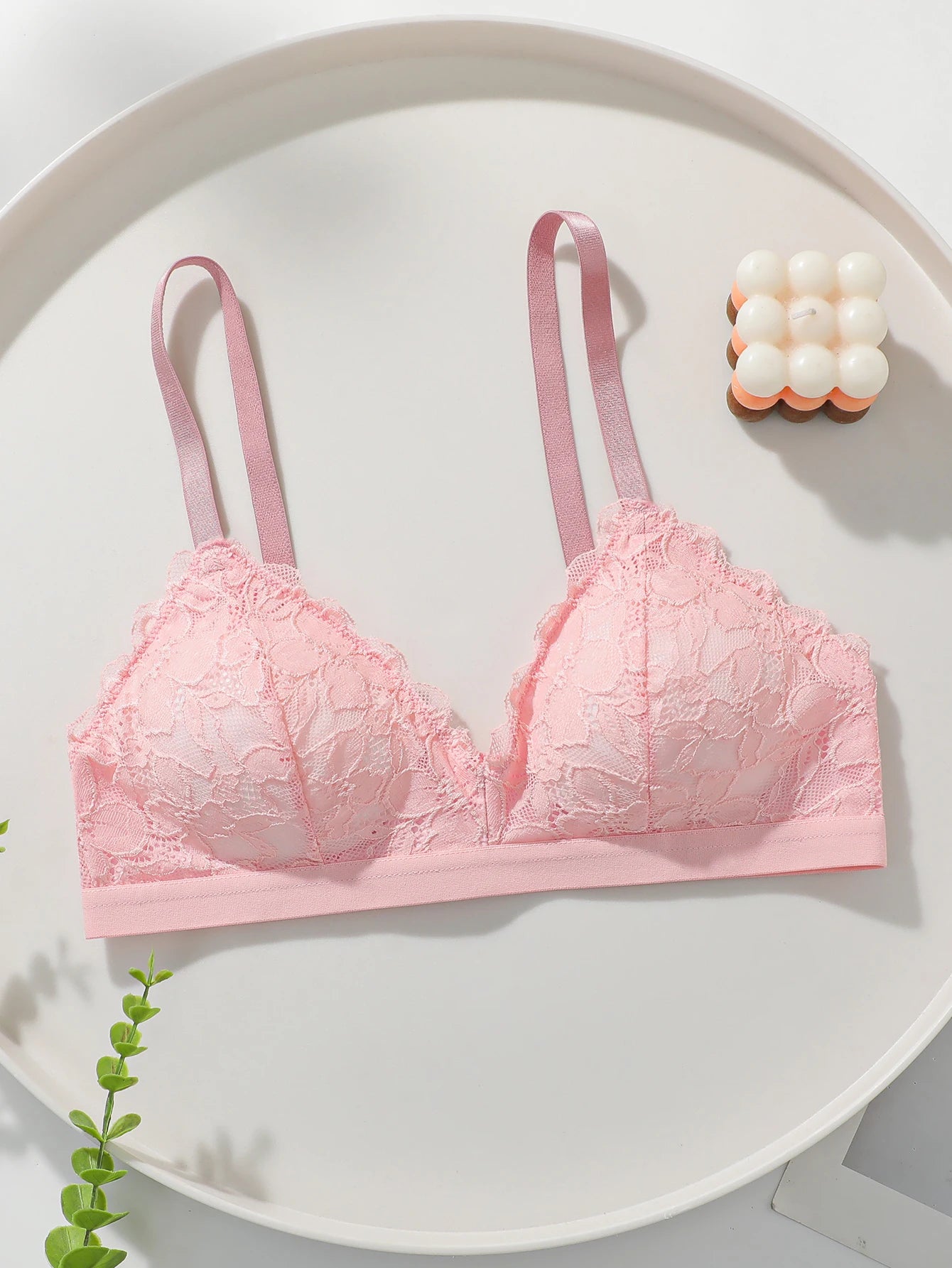Soutien-gorge à armatures magnifique pour femmes